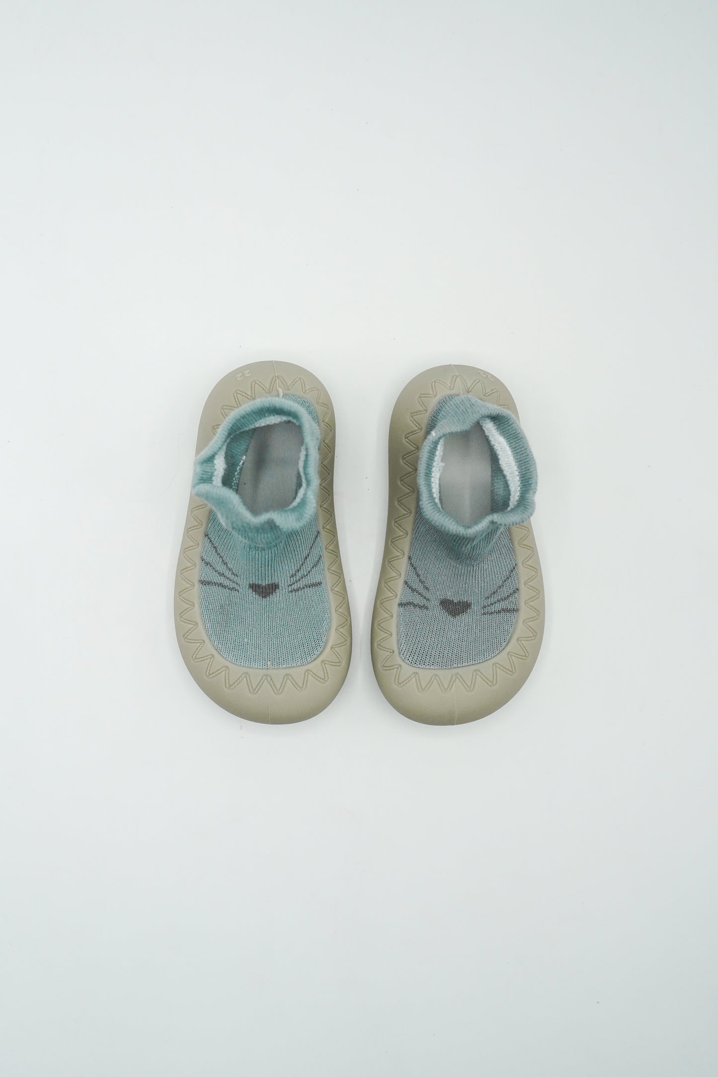 Blue Cat Shocks