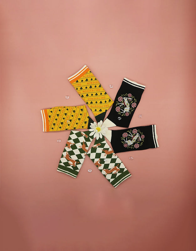Vivid Wonderland Black